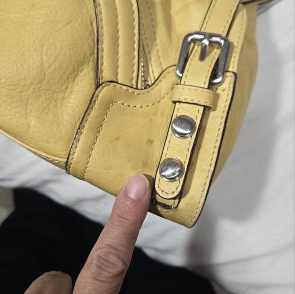 B. Makowsky Soft Genuine Leather Tote Hobo Shoulder Bag Purse Yellow - Picture 12 of 16